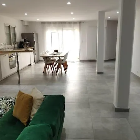 Maison 115 M 2 Avec Jardin Carignan-de-Bordeaux Exterior photo
