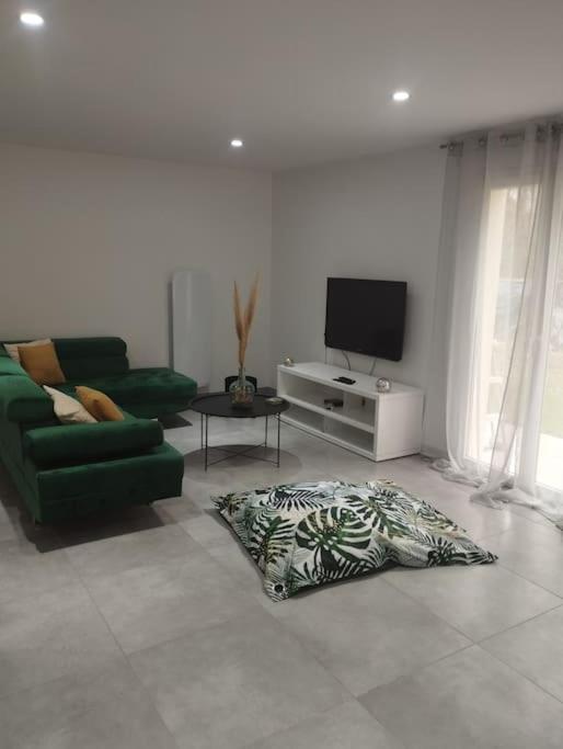 Maison 115 M 2 Avec Jardin Villa Carignan-de-Bordeaux